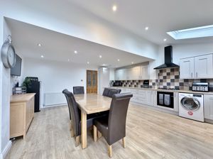 Photo 16- click for photo gallery